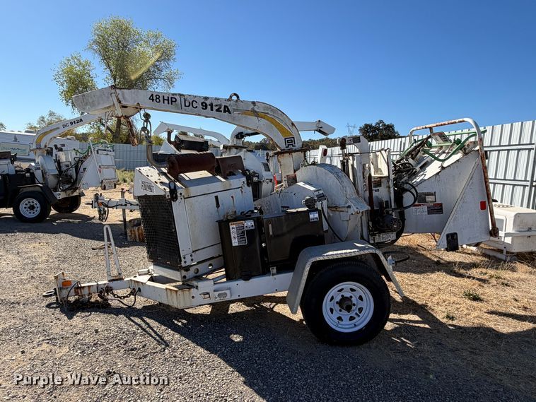 image for item YA3753 2011 Altec DC912A wood chipper