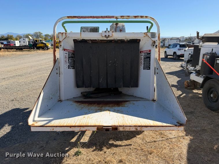 image for item YA3753 2011 Altec DC912A wood chipper