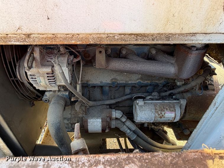 image for item YA3753 2011 Altec DC912A wood chipper