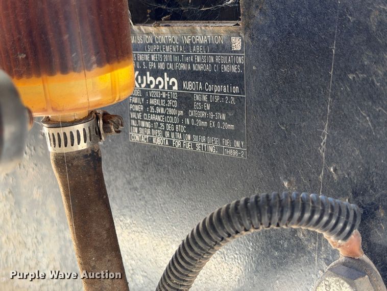 image for item YA3753 2011 Altec DC912A wood chipper