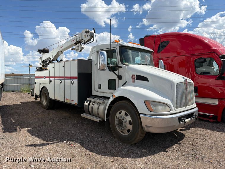 image for item YA3824 2016 Kenworth T370 utility / service truck