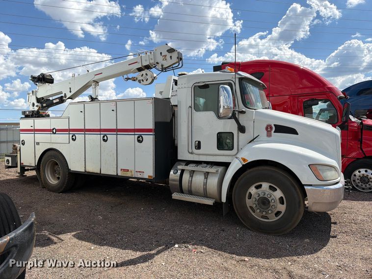 image for item YA3824 2016 Kenworth T370 utility / service truck
