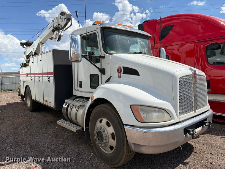 image for item YA3824 2016 Kenworth T370 utility / service truck
