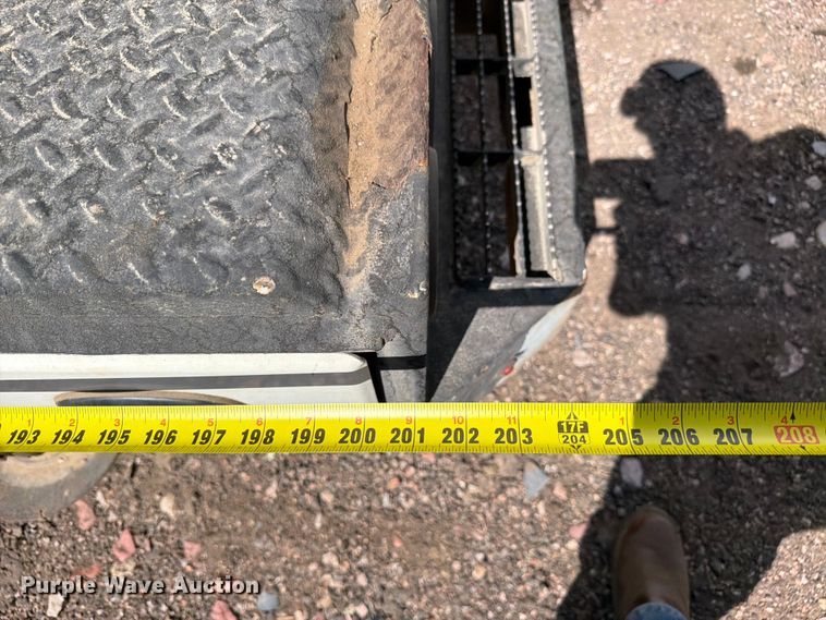 image for item YA3824 2016 Kenworth T370 utility / service truck