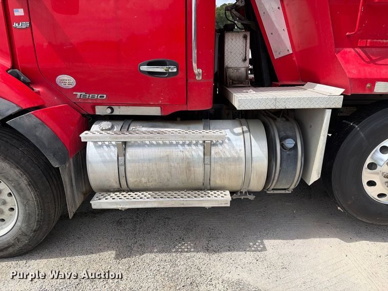 image for item YA4198 2020 Kenworth T880 dump truck