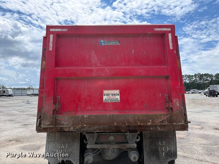 image for item YA4198 2020 Kenworth T880 dump truck