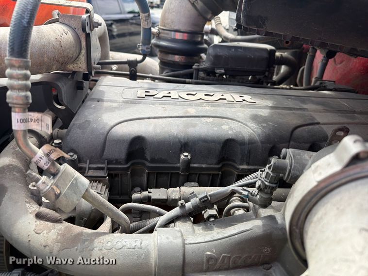 image for item YA4198 2020 Kenworth T880 dump truck