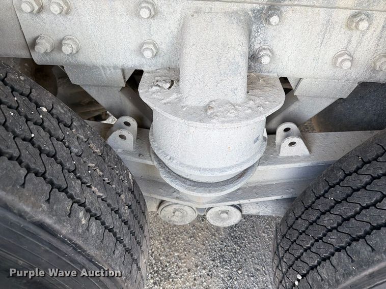 image for item YA4198 2020 Kenworth T880 dump truck