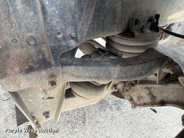 image for item YA4198 2020 Kenworth T880 dump truck