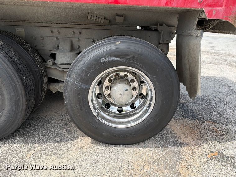 image for item YA4198 2020 Kenworth T880 dump truck