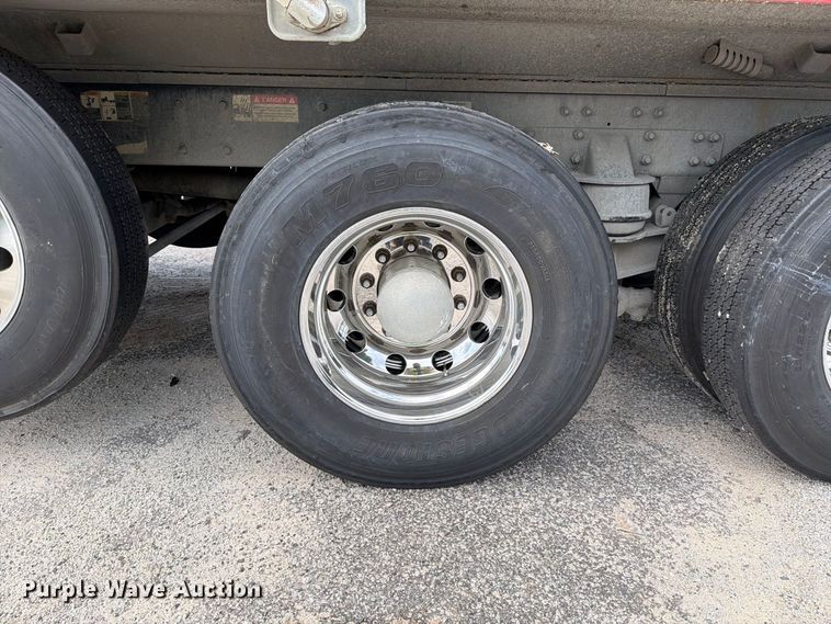 image for item YA4198 2020 Kenworth T880 dump truck