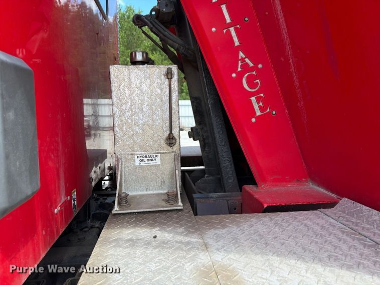 image for item YA4199 2020 Kenworth T880 dump truck