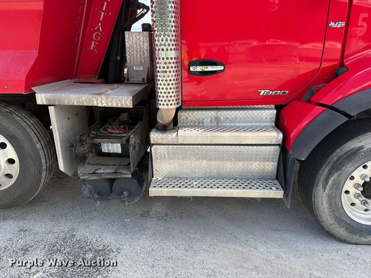 image for item YA4199 2020 Kenworth T880 dump truck