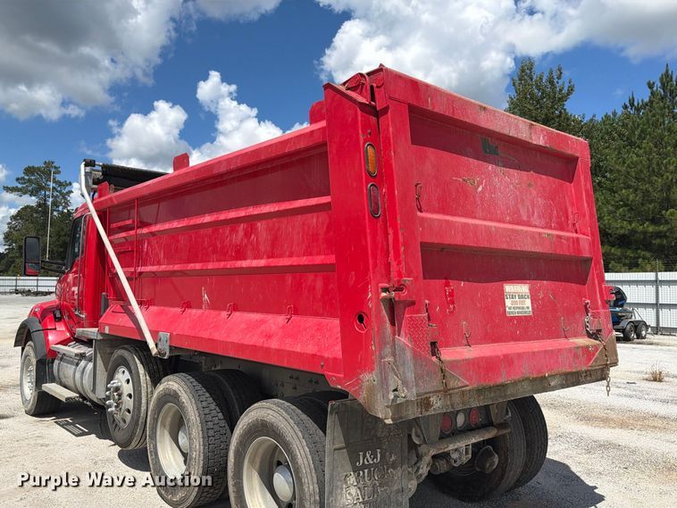 image for item YA4199 2020 Kenworth T880 dump truck