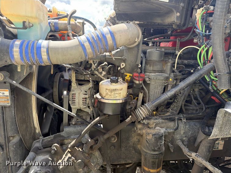 image for item YA4199 2020 Kenworth T880 dump truck