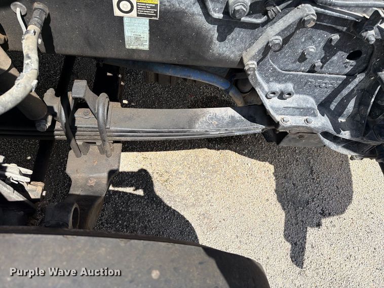 image for item YA4199 2020 Kenworth T880 dump truck