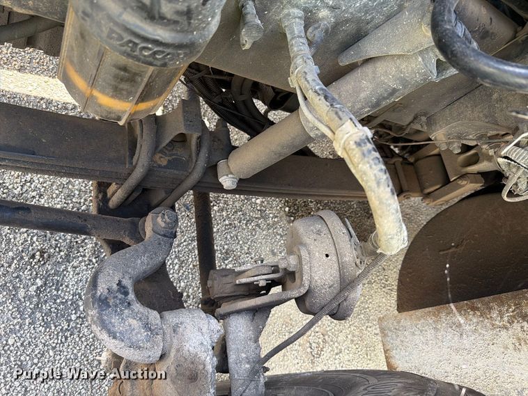 image for item YA4199 2020 Kenworth T880 dump truck