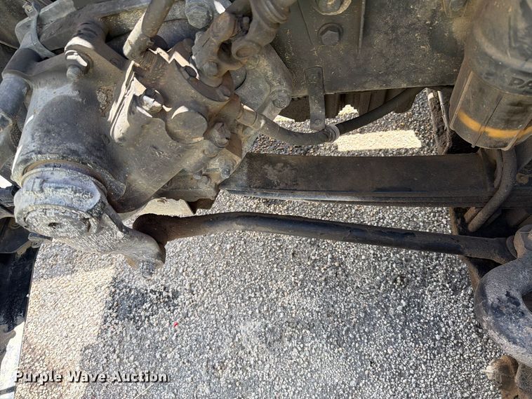 image for item YA4199 2020 Kenworth T880 dump truck