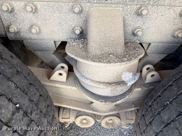 image for item YA4199 2020 Kenworth T880 dump truck