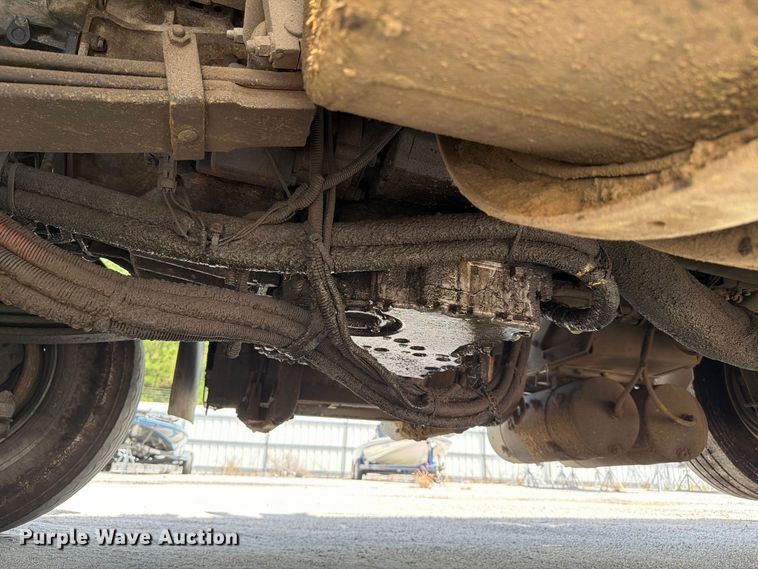 image for item YA4199 2020 Kenworth T880 dump truck
