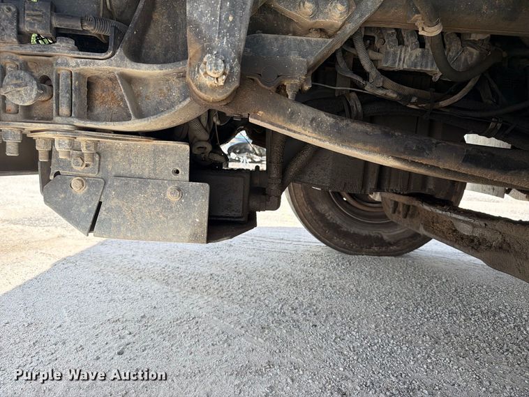 image for item YA4199 2020 Kenworth T880 dump truck