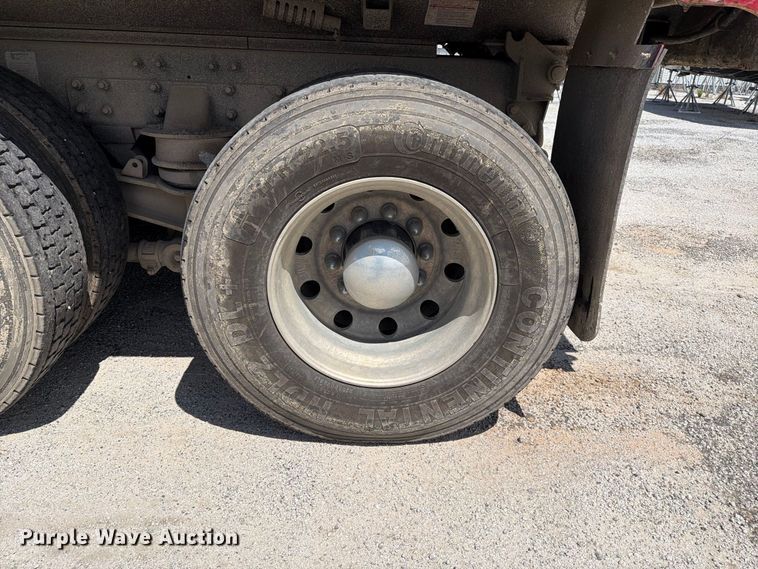 image for item YA4199 2020 Kenworth T880 dump truck