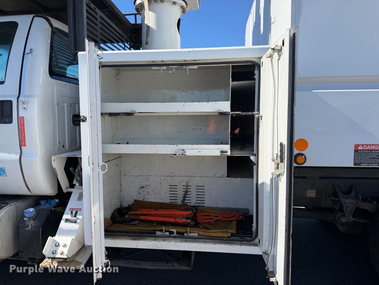 image for item YA4528 2015 Ford F750 Super Duty forestry bucket truck