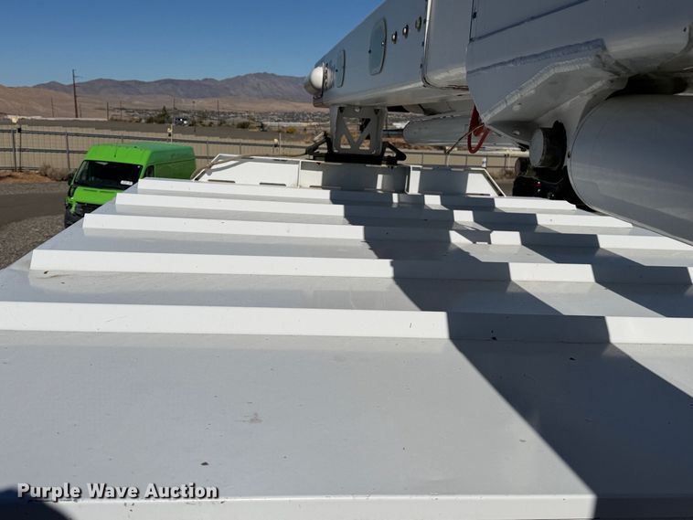 image for item YA4528 2015 Ford F750 Super Duty forestry bucket truck