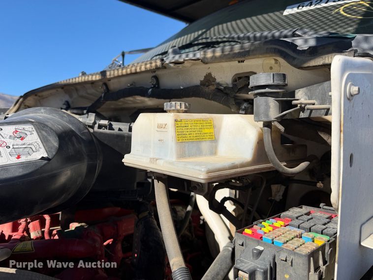 image for item YA4528 2015 Ford F750 Super Duty forestry bucket truck