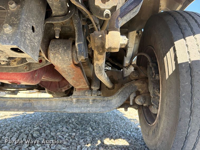 image for item YA4528 2015 Ford F750 Super Duty forestry bucket truck