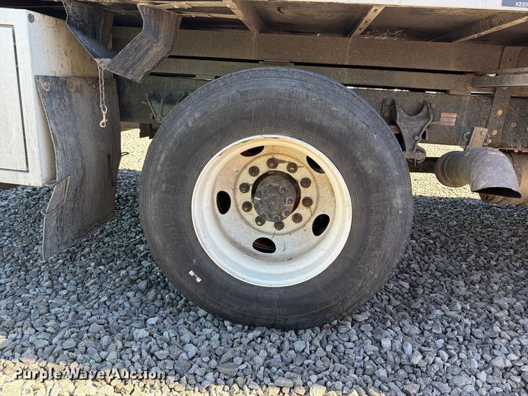 image for item YA4528 2015 Ford F750 Super Duty forestry bucket truck