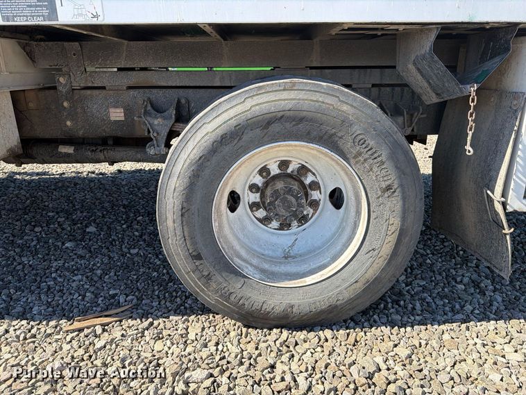 image for item YA4528 2015 Ford F750 Super Duty forestry bucket truck