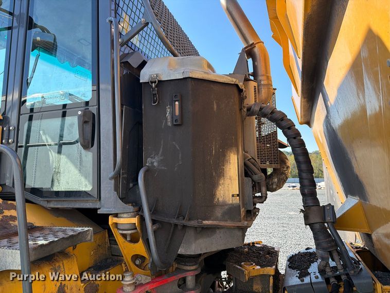 image for item YA4643 Bell B30E articulated haul truck