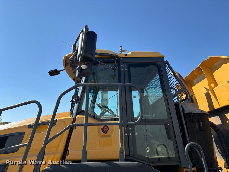 image for item YA4643 Bell B30E articulated haul truck