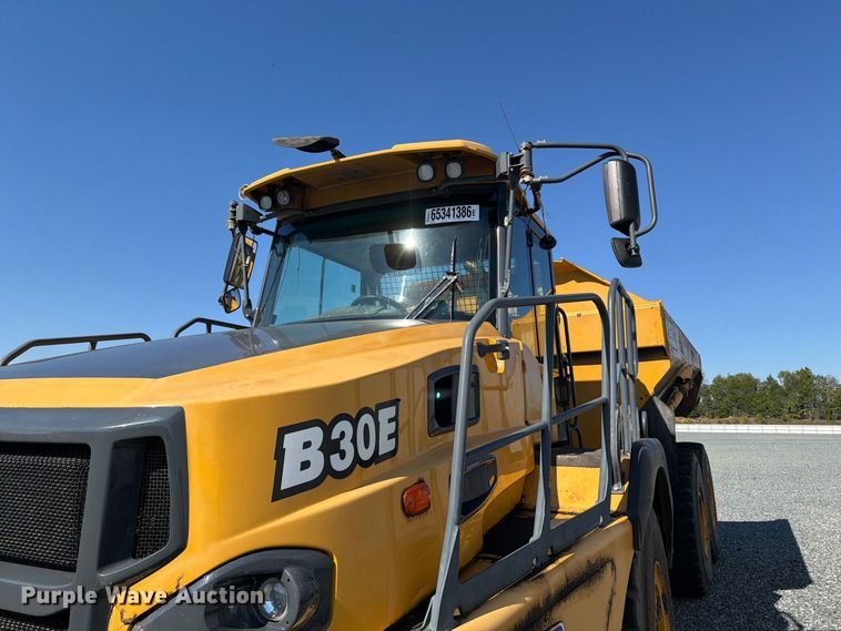 image for item YA4643 Bell B30E articulated haul truck