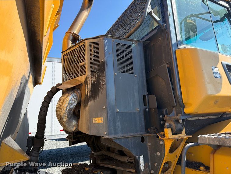 image for item YA4643 Bell B30E articulated haul truck