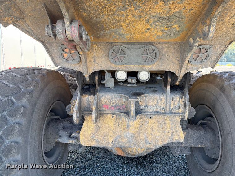 image for item YA4643 Bell B30E articulated haul truck