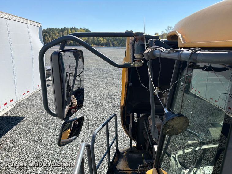 image for item YA4643 Bell B30E articulated haul truck