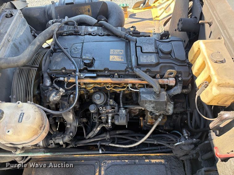 image for item YA4643 Bell B30E articulated haul truck