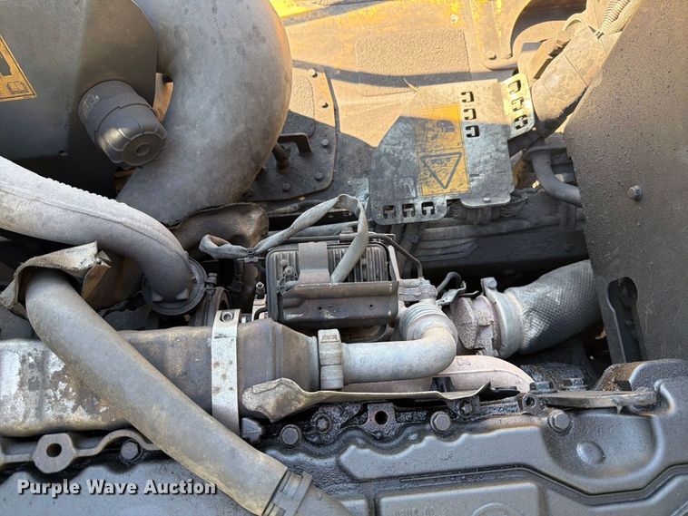 image for item YA4643 Bell B30E articulated haul truck