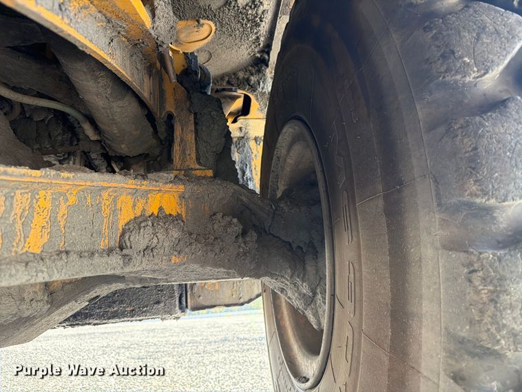 image for item YA4643 Bell B30E articulated haul truck