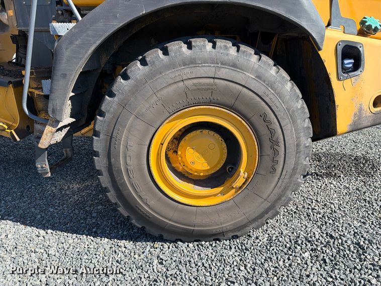image for item YA4643 Bell B30E articulated haul truck