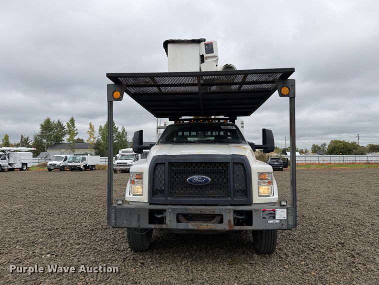image for item YA4735 2016 Ford F750 Super Duty forestry bucket truck