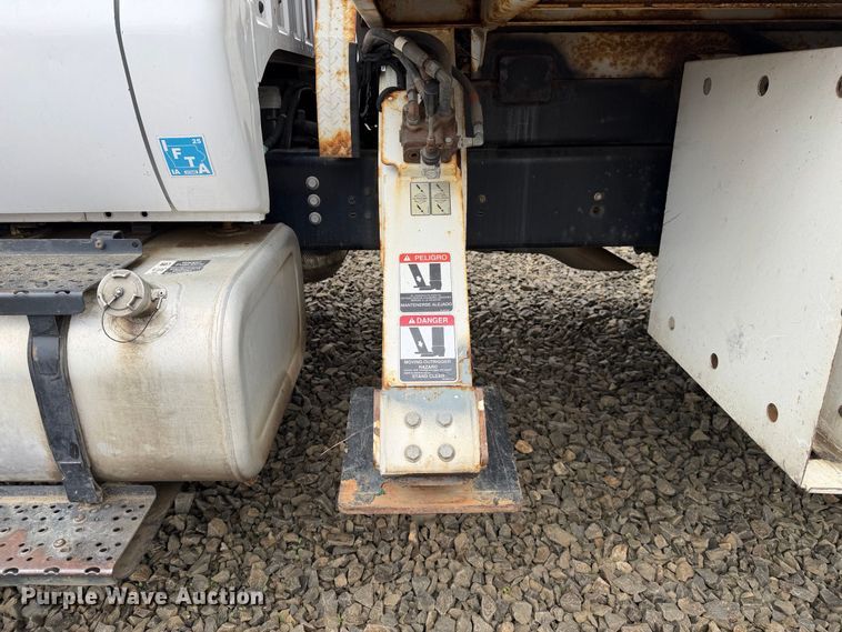 image for item YA4735 2016 Ford F750 Super Duty forestry bucket truck