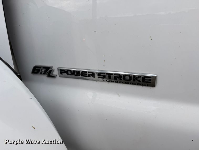 image for item YA4735 2016 Ford F750 Super Duty forestry bucket truck