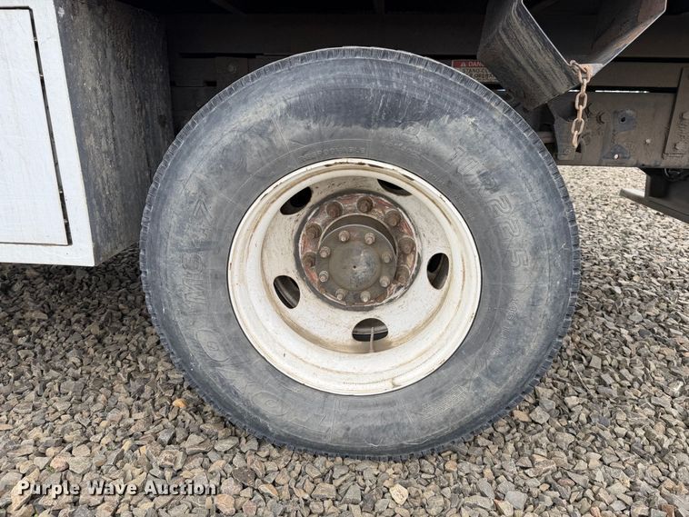 image for item YA4735 2016 Ford F750 Super Duty forestry bucket truck