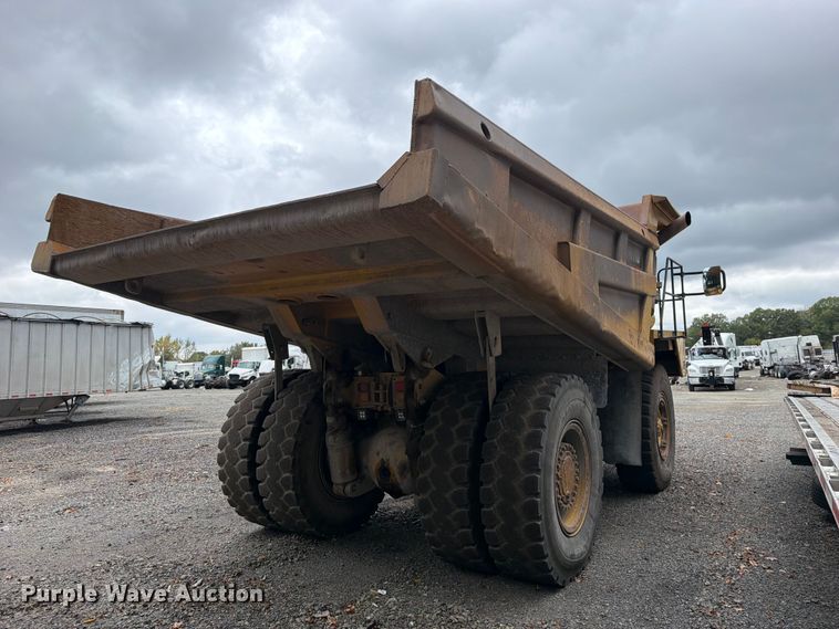 image for item YA4857 2013 Caterpillar 771D haul truck