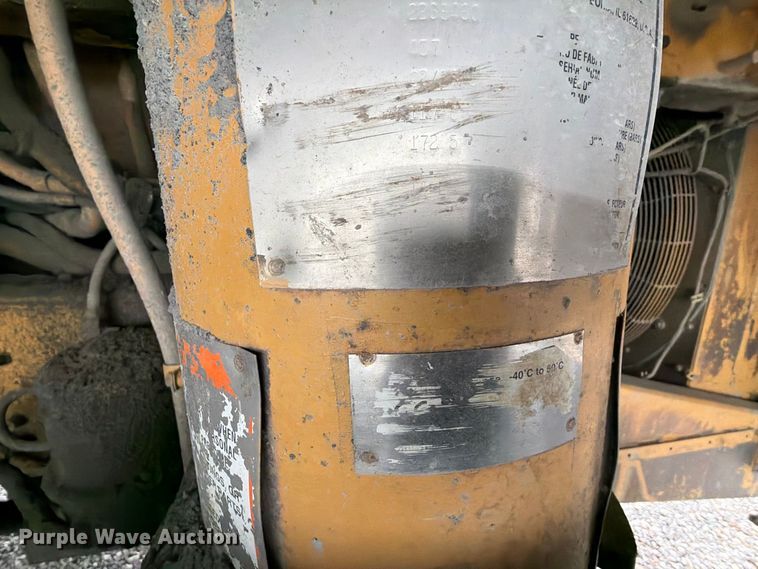 image for item YA4857 2013 Caterpillar 771D haul truck