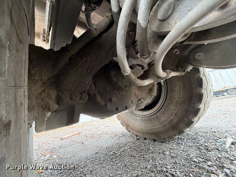 image for item YA4857 2013 Caterpillar 771D haul truck