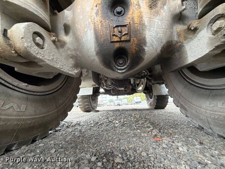 image for item YA4857 2013 Caterpillar 771D haul truck